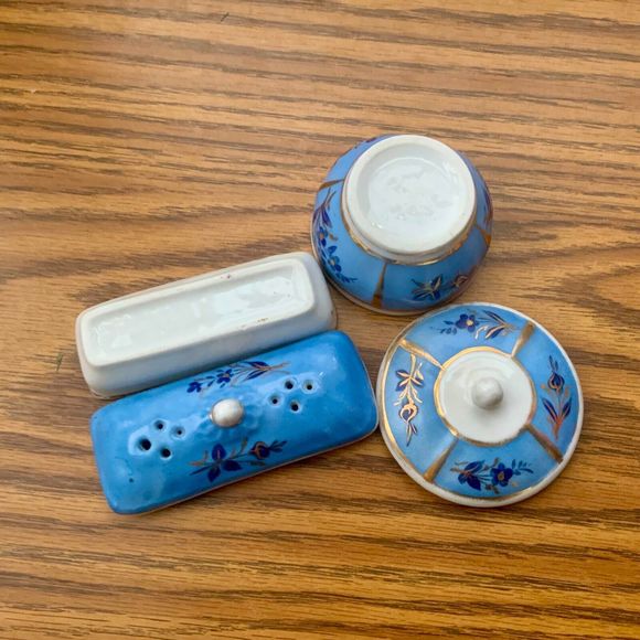 💥 2 Ceramic 4k Gold Blue Hand Painted Trinket Potpourri Jewelry Incense Box 💥 - Picture 5 of 6